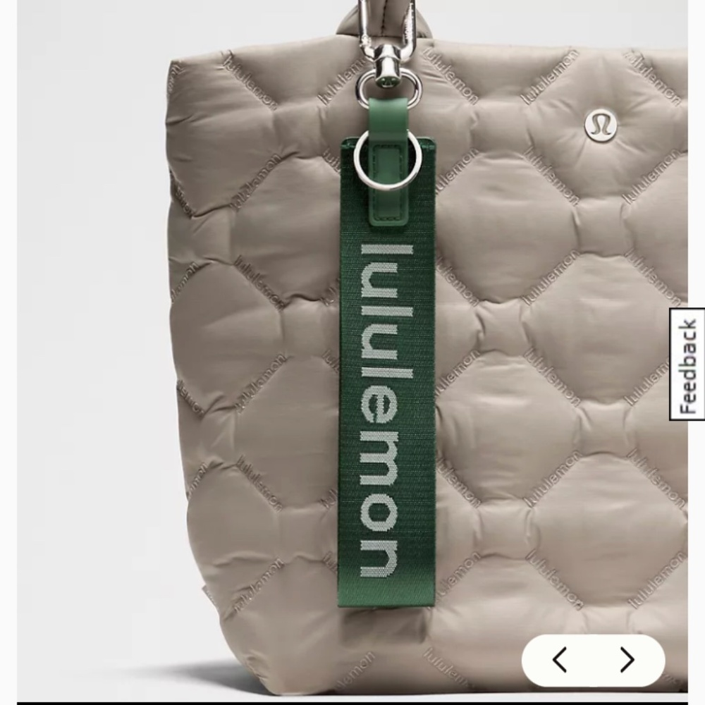 LULULEMON - Never Lost Keychain.NWT. - Picture 3 of 4